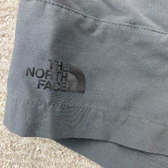 The North Face Chino Shorts Men 40 Gray Outdoor Short Pants Hiking Camping - Picture 2 of 13